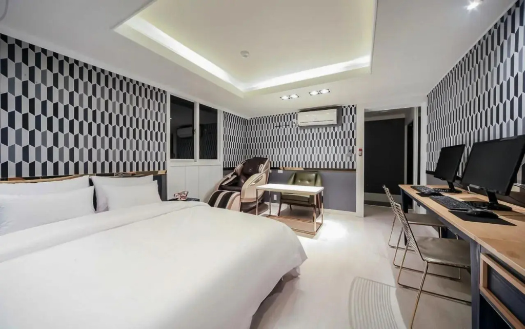 Hotel photo 37