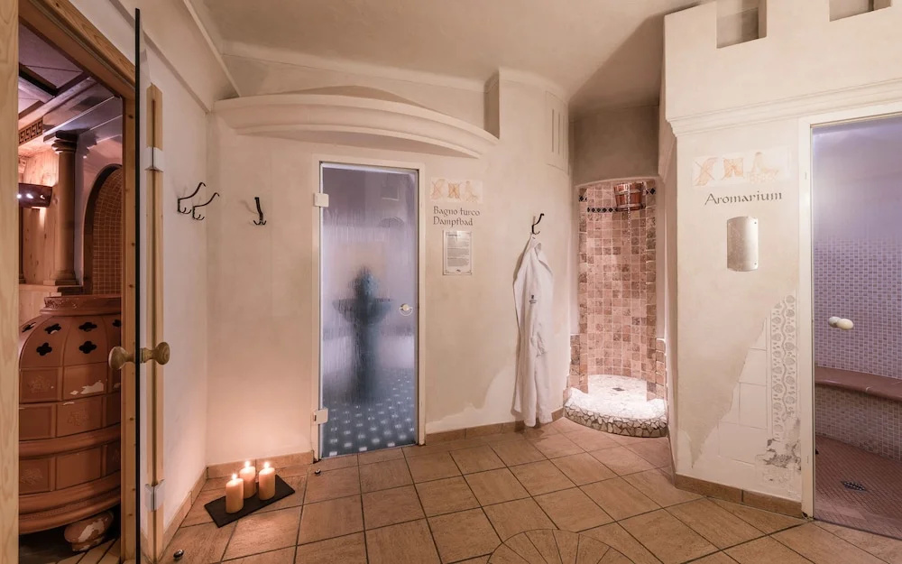Hotel photo 38