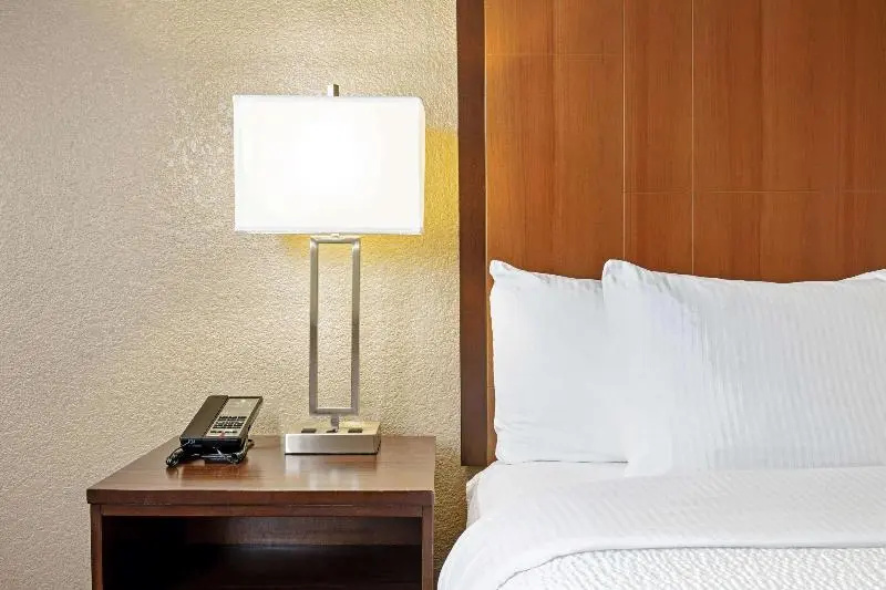 La Quinta Inn & Suites by Wyndham Las Vegas Red Rock - Chambres