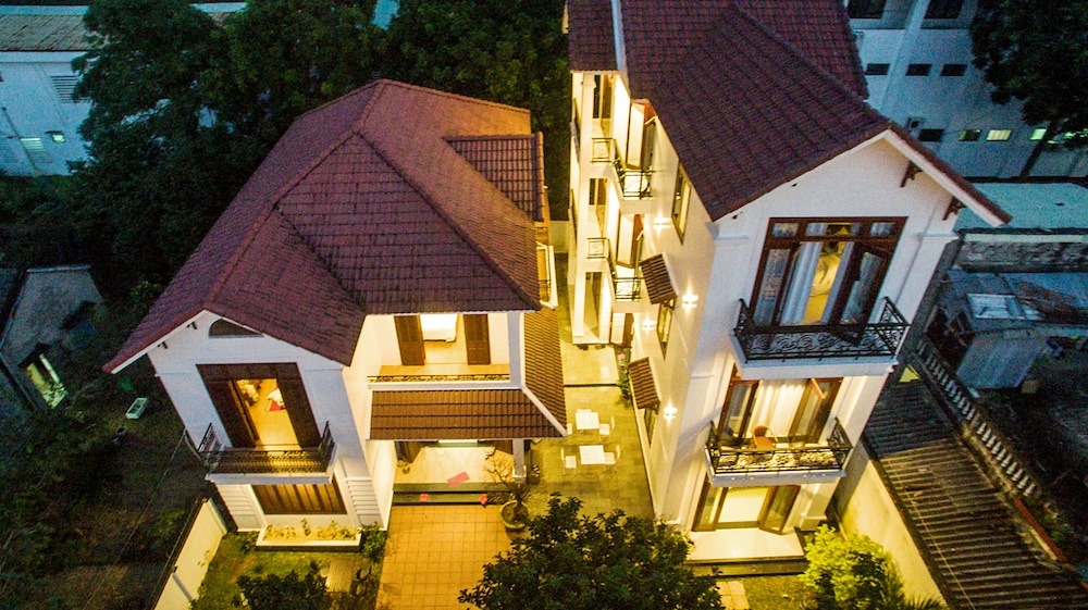RedRose Villa