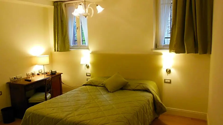 Economy room
