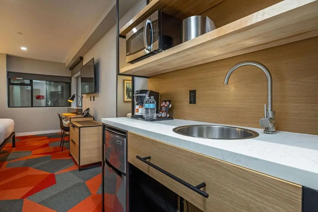 Infinity Hotel San Francisco, Tapestry Collection by Hilton - Chambres