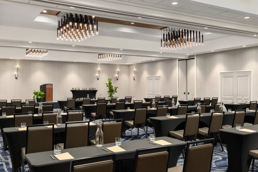 Crowne Plaza Virginia Beach Town Center by IHG - Général
