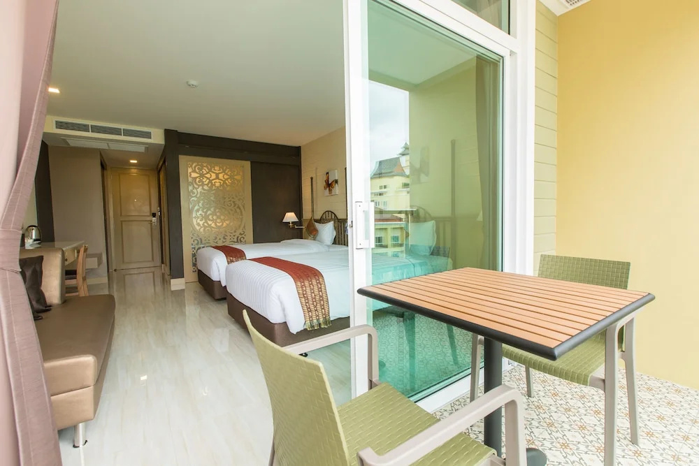 Crystal Palace Pattaya Hotel - Chambres