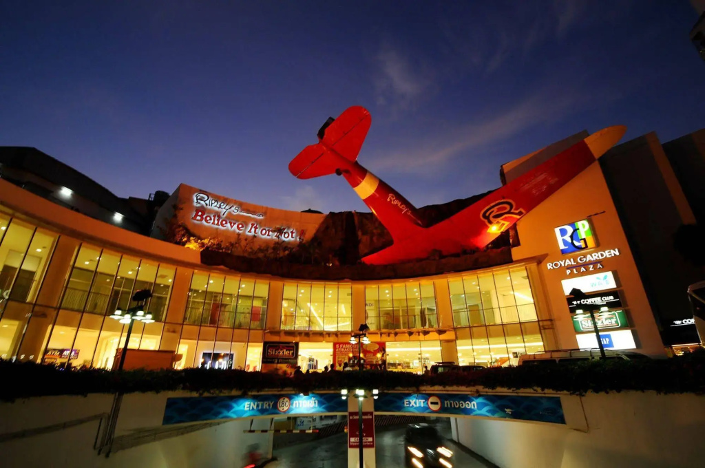 Seashore Pattaya Resort