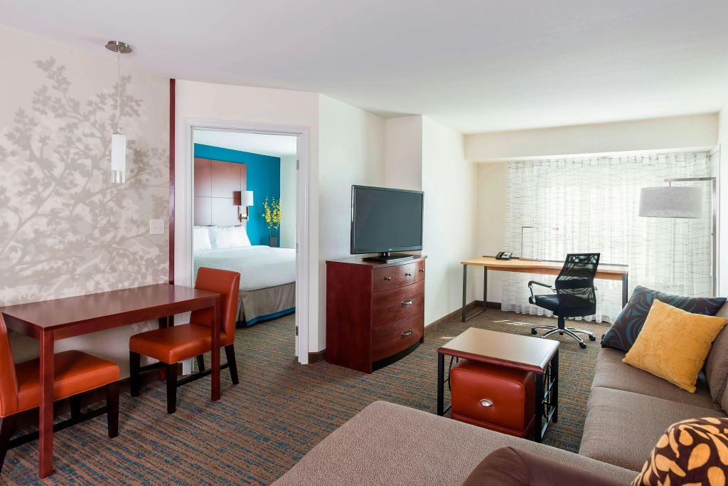 Residence Inn Fargo — 5