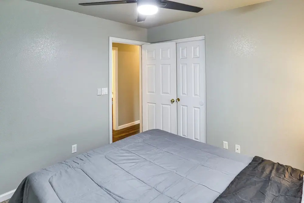 Fire Pit + Covered Patio: Bullhead City Escape! — фото 2