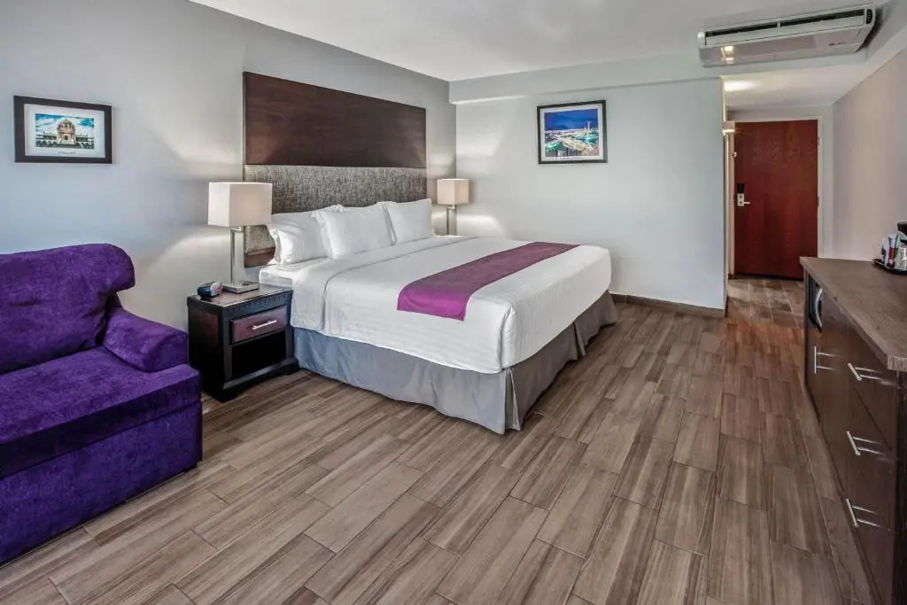 CHN Hotel Monterrey Centro, Trademark by Wyndham - Chambres
