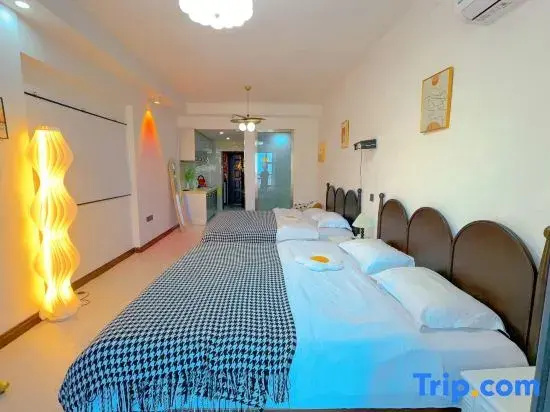 Double Suite with sea view (full double bed)