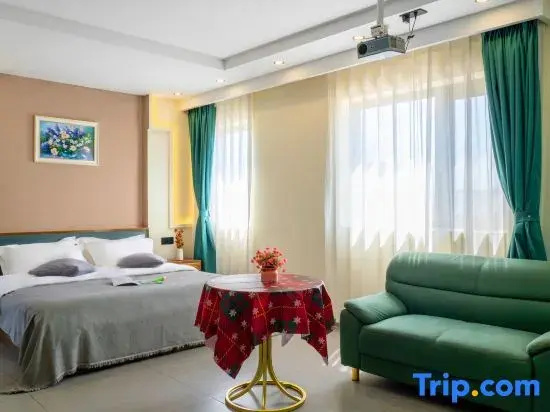 Standard Double Family room (full double bed)
