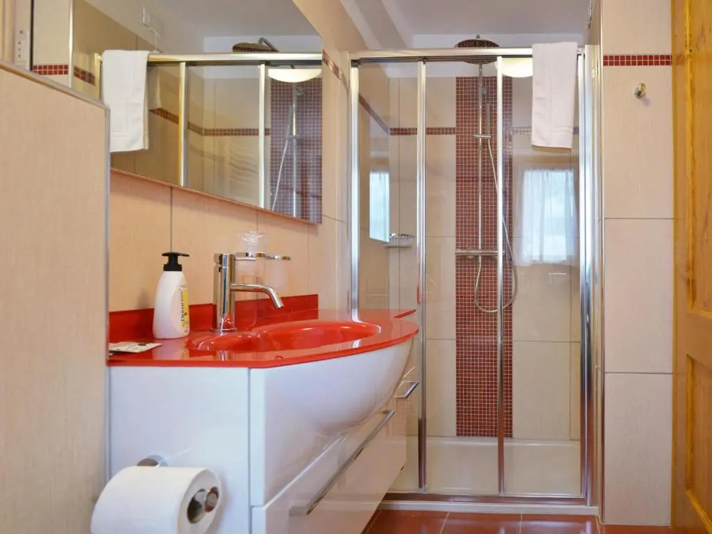 Standard Double room with balcony (full double bed)