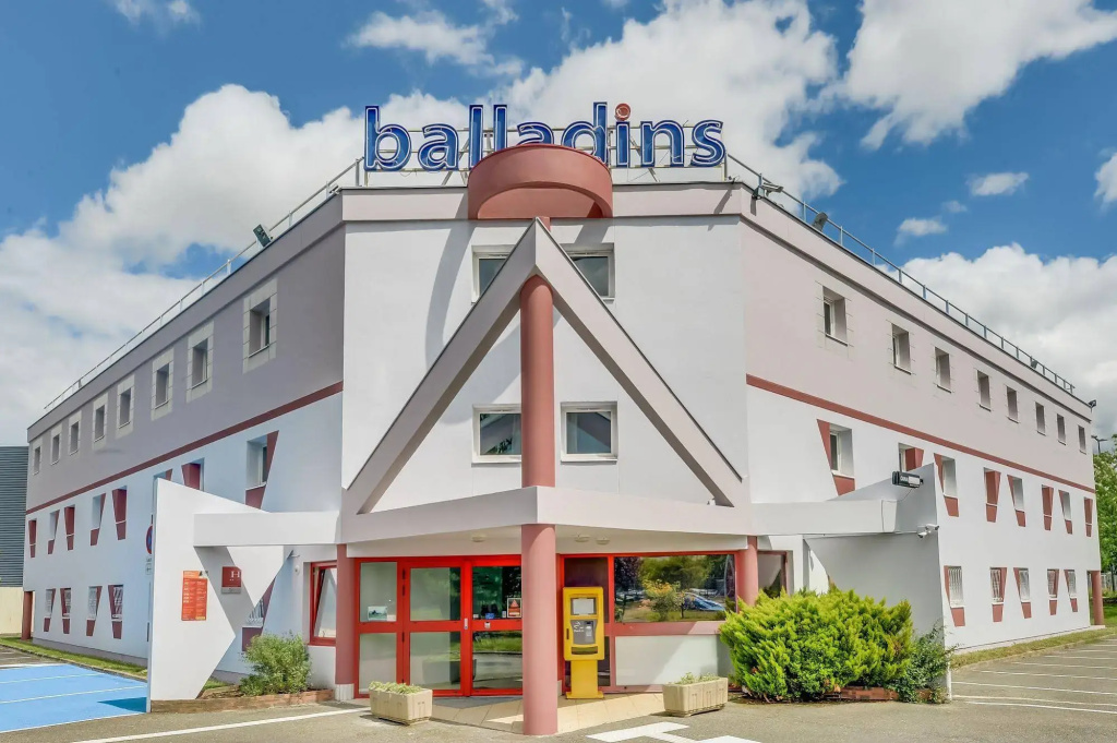 Voir la photo 1 — Welcomotel Coignières