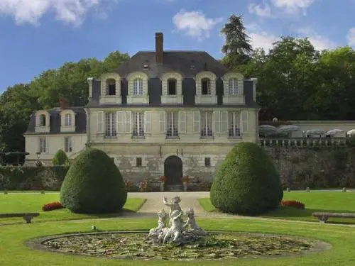 Château de Beaulieu et Magnolia Spa, The Originals Relais - Chambres