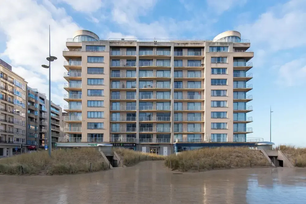 Apartment in Middelkerke With Stunning Views