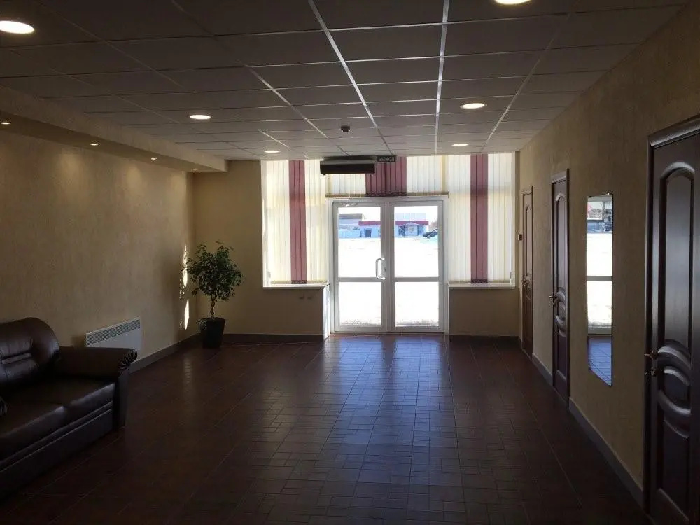 Lobby & Reception