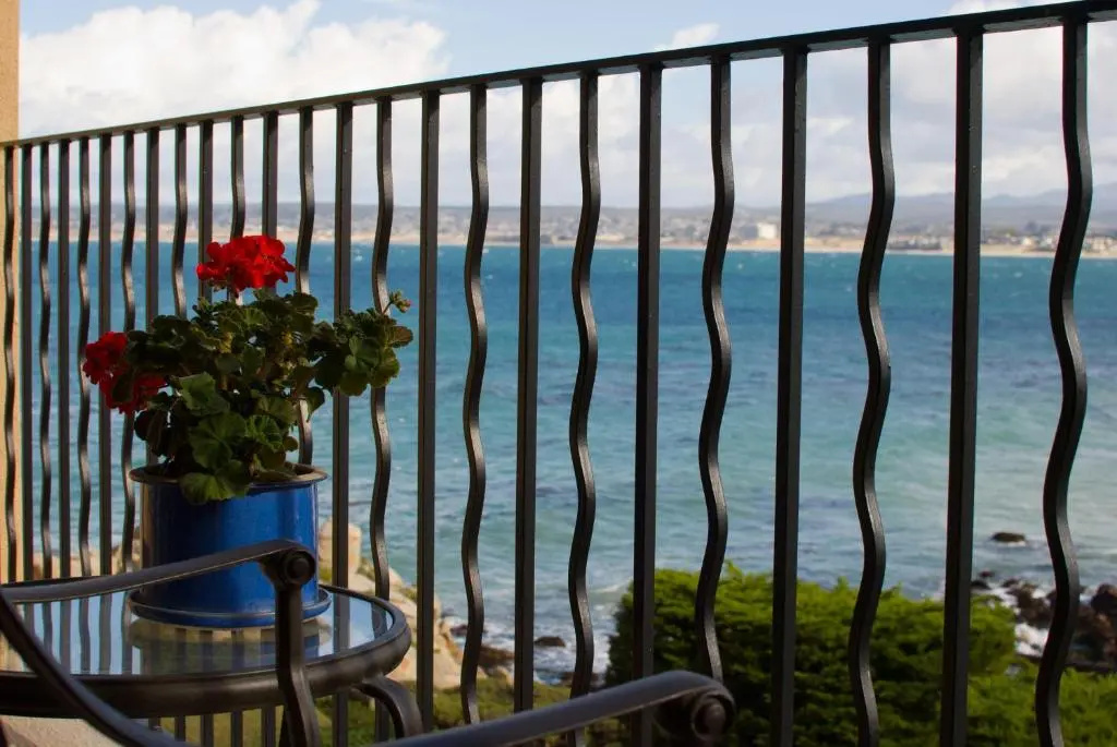 Monterey Bay Inn - Chambres