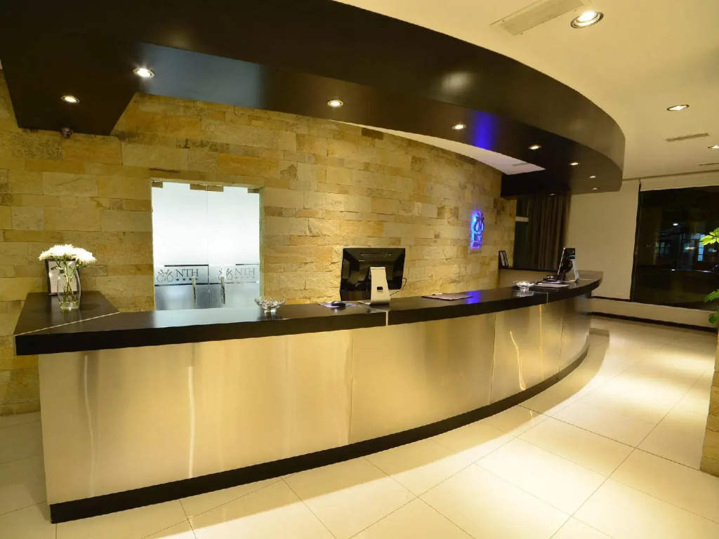 Neuquen Tower Hotel