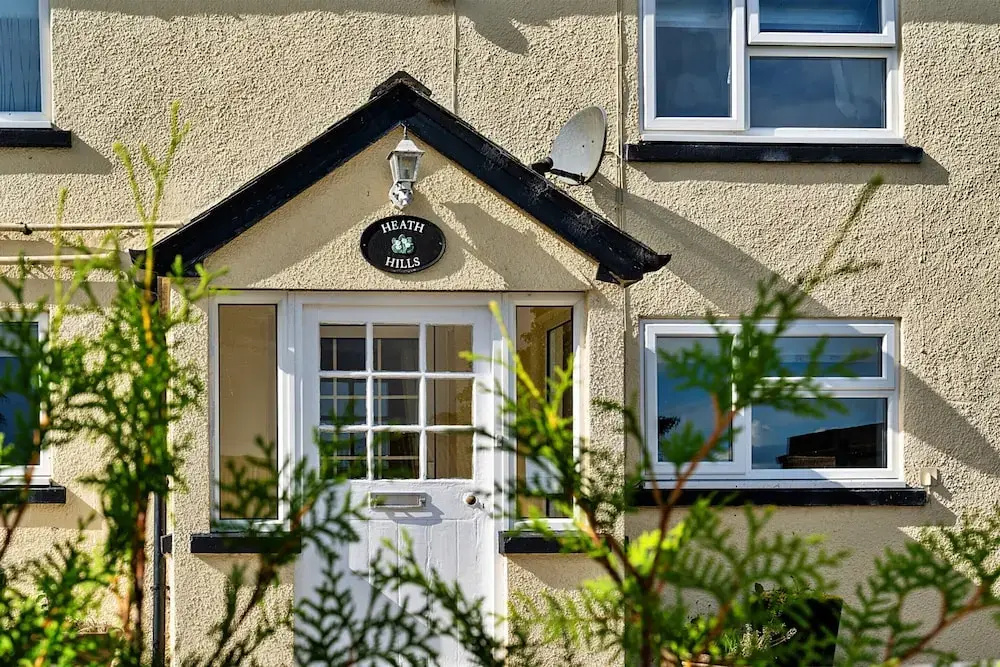 Holiday Home Near Dartmoor National Park, No Deposit