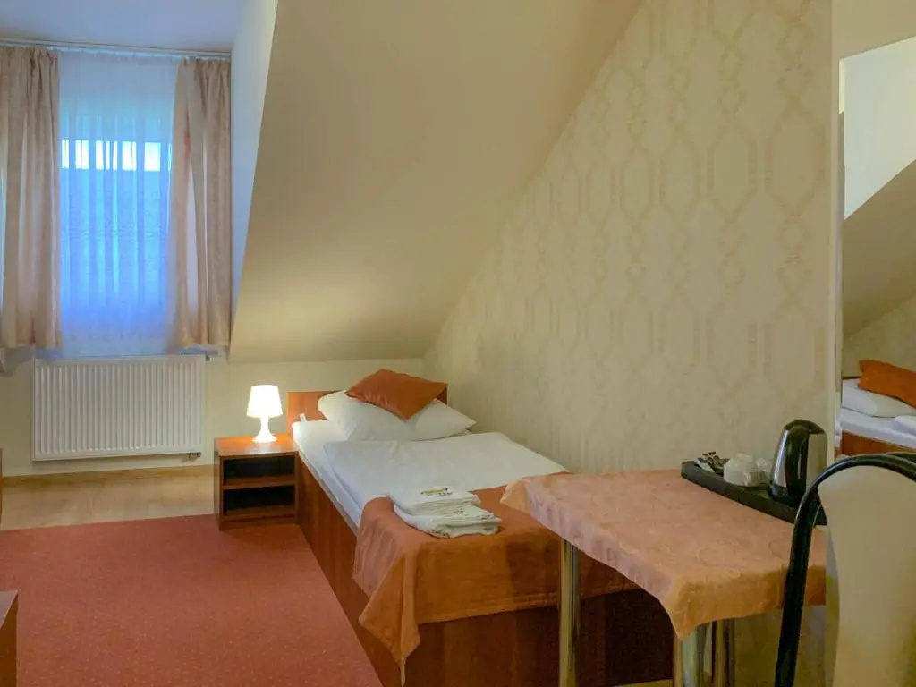 Standard Double room (full double bed)