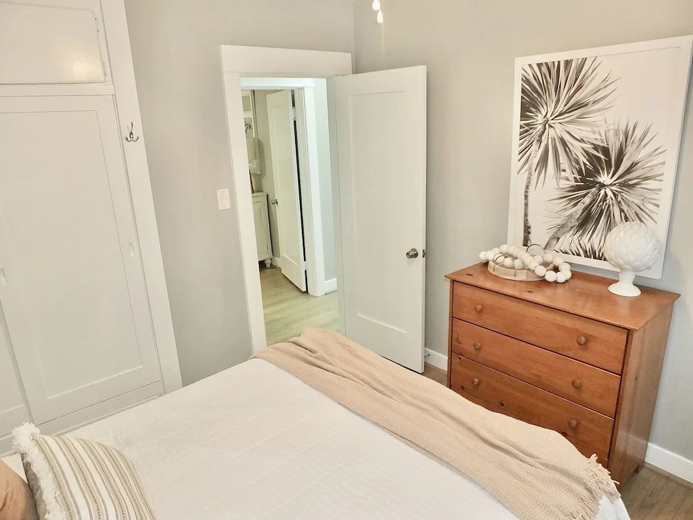 Steps to Beach & Alamitos Bay on LB Peninsula — фото 2