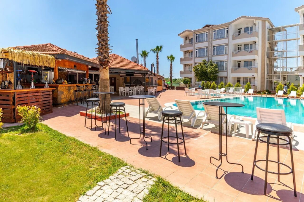 New Garden Luna Side Apart Hotel — Main photo in Side