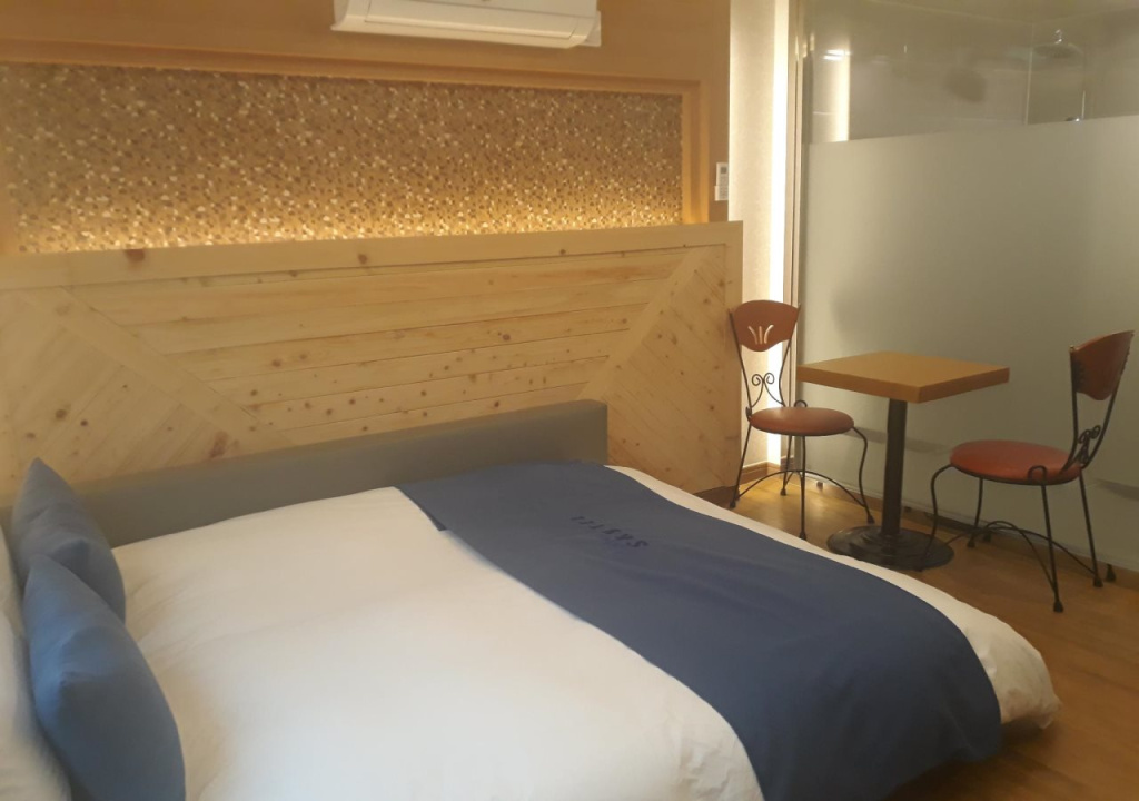 Changwon Myeongseodong Hotel Sky