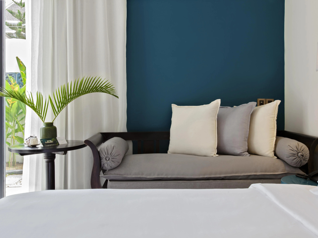 Deluxe Double room (full double bed)