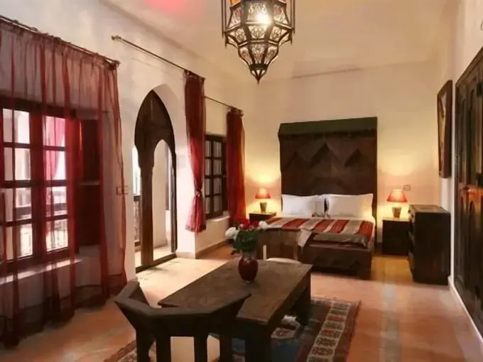 Riad Araba Felice - Général