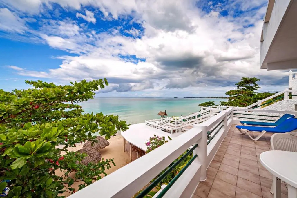 Beach House Condos Negril - Chambres