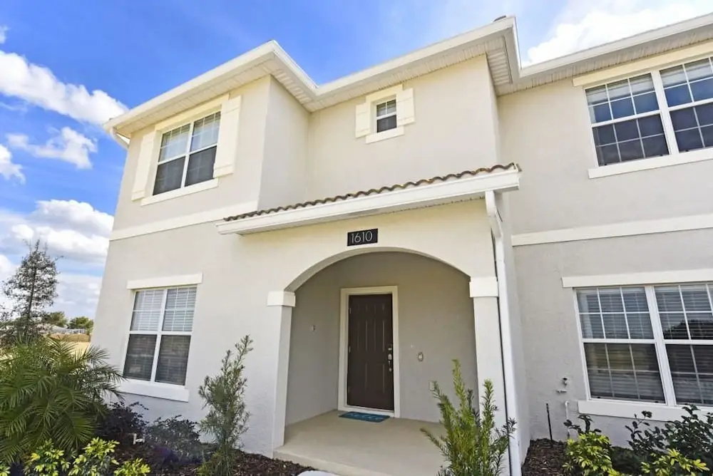 1610 Champions House 4 Bedroom by Florida Star