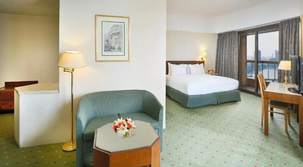 Family Connecting Double room with city view (full double bed)