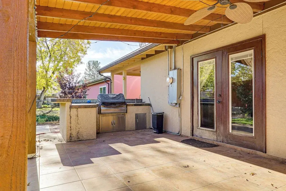 1 Mi to Nmsu! Las Cruces Home w/ Pet-friendly Yard