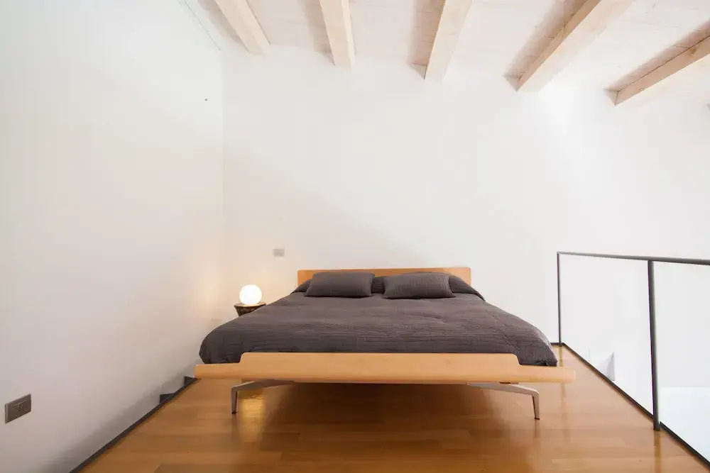 1 Bedroom Apartment with balcony