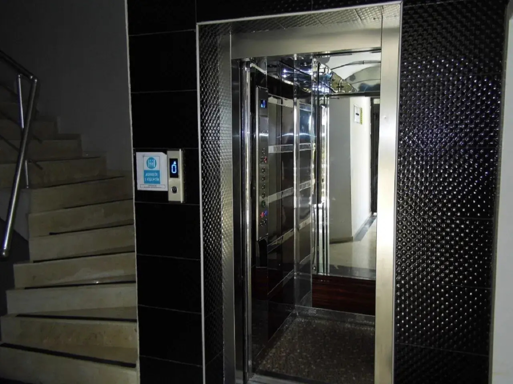 Hotel photo 9
