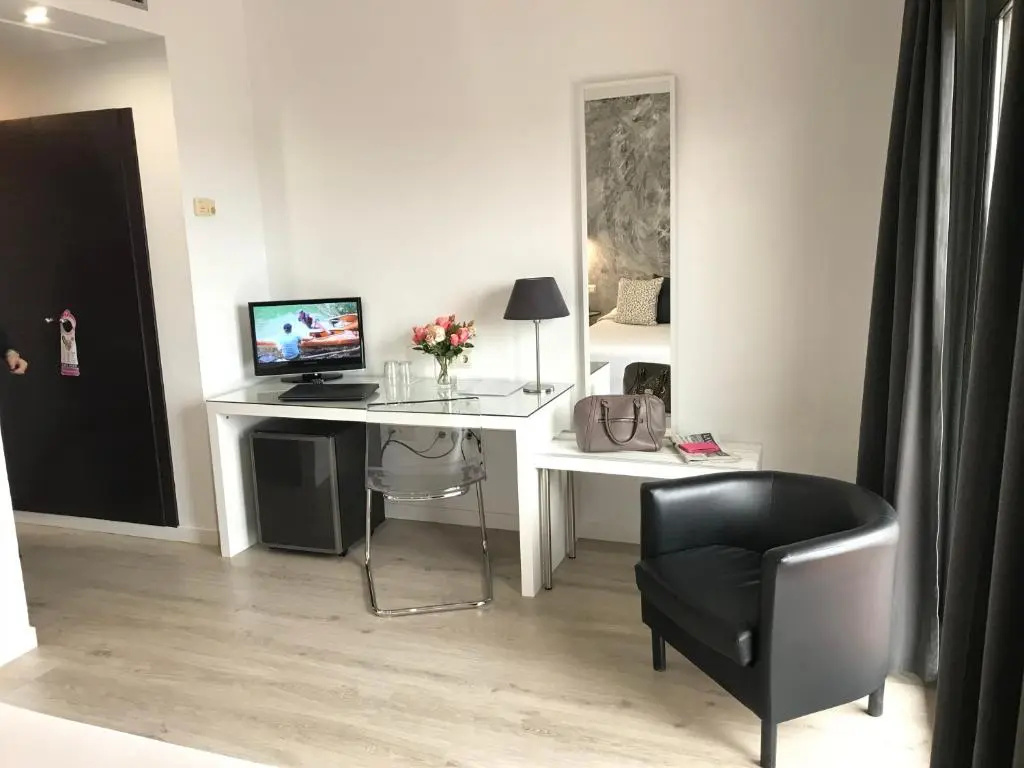 Bon Retorn Hotel Restaurant - Chambres