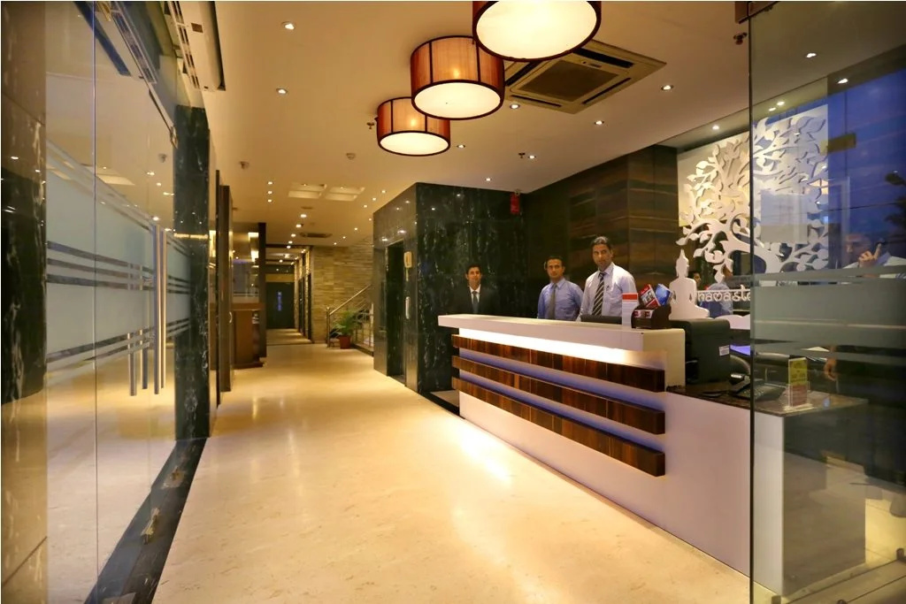 Food & Beverage