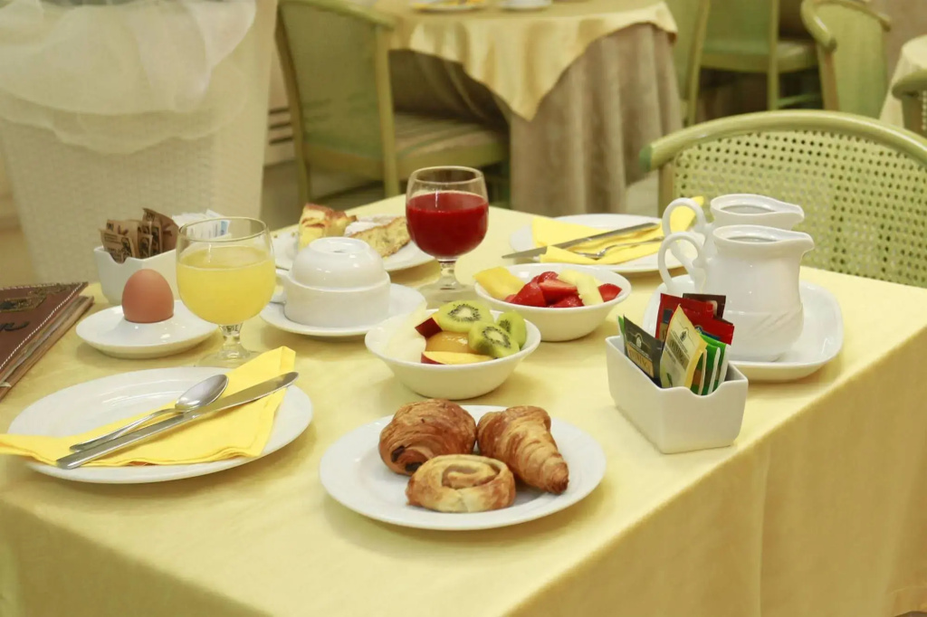 Hotel photo 13