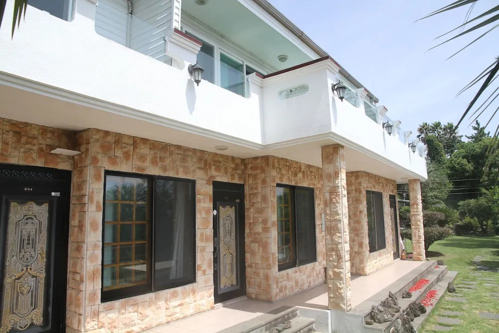 Arirang Pension