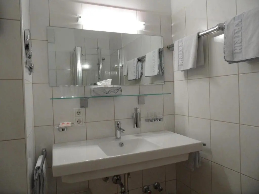 Katrin Pension - Chambres