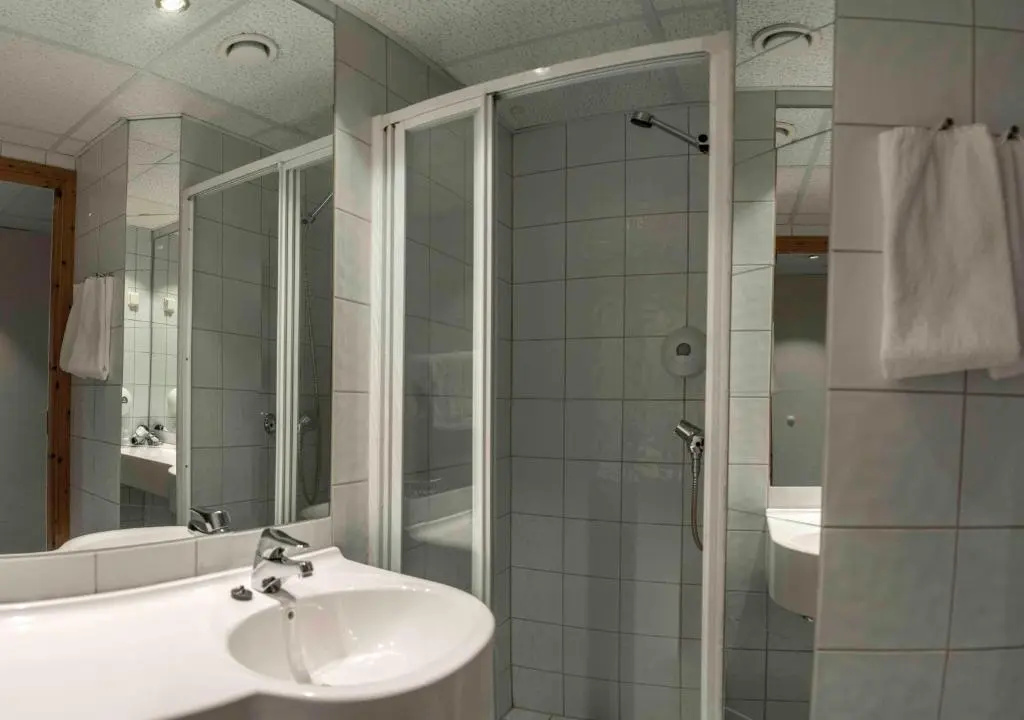 Standard Double room with balcony (twin beds)