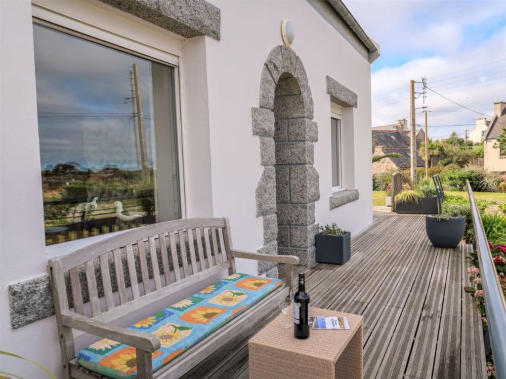 Balcony & Terrace