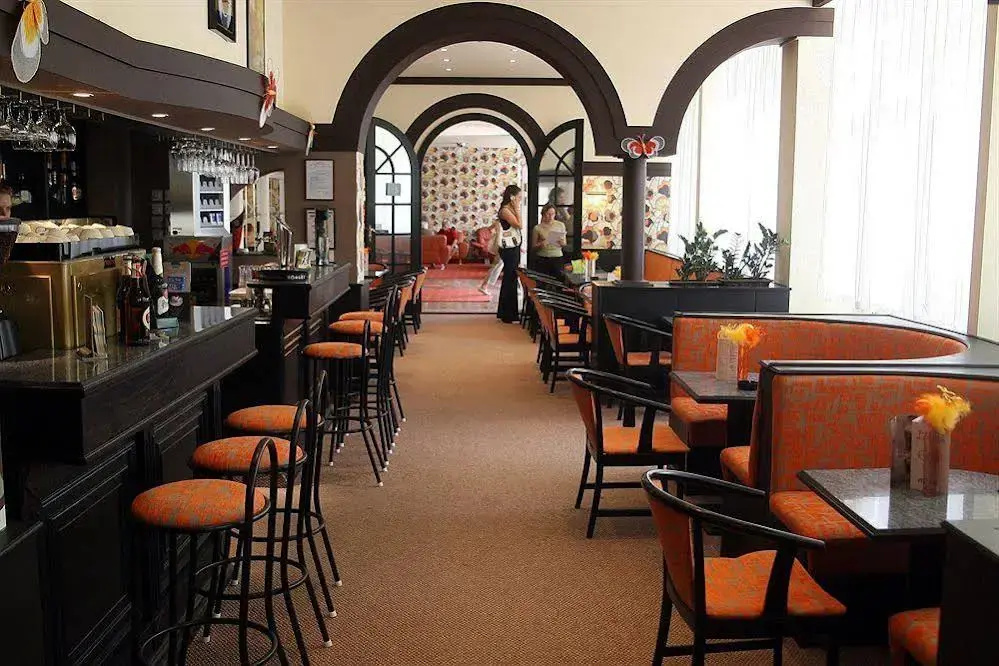 In Hotel - Général