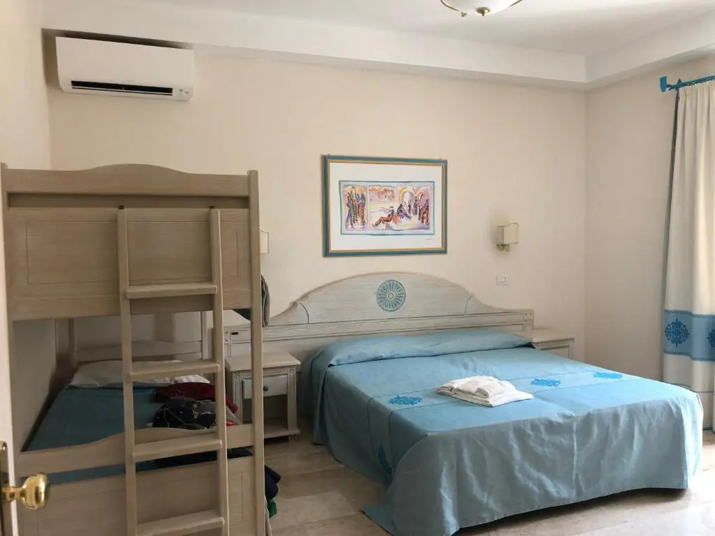 Superior Quadruple room