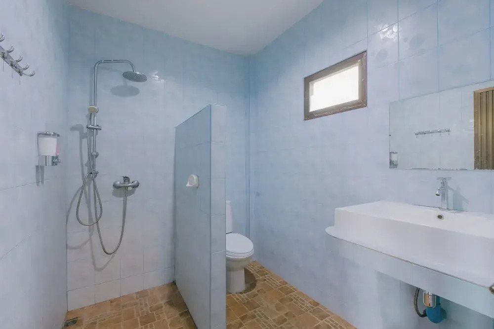 Бунгало с балконом в Kataonsea Bungalows