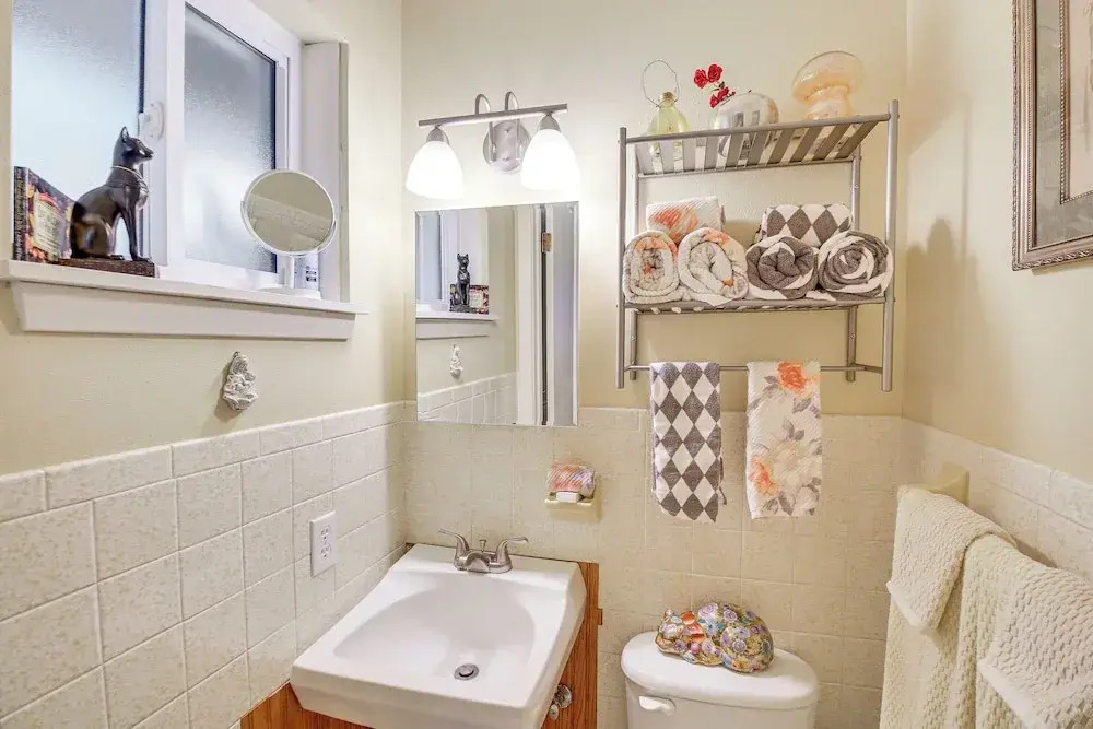 Walk to Bathhouse Row: Dog-friendly Home! — фото 6