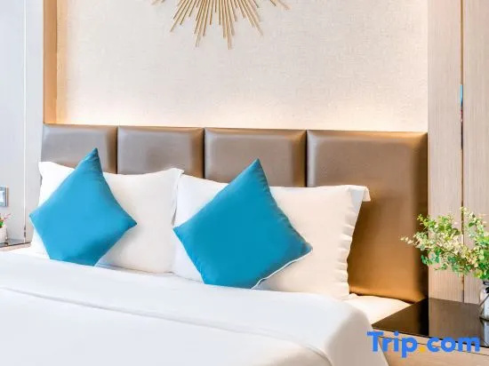 Business Double room (full double bed)