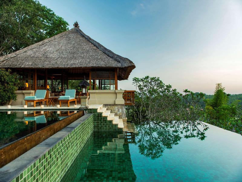 3 Bedrooms Villa with balcony