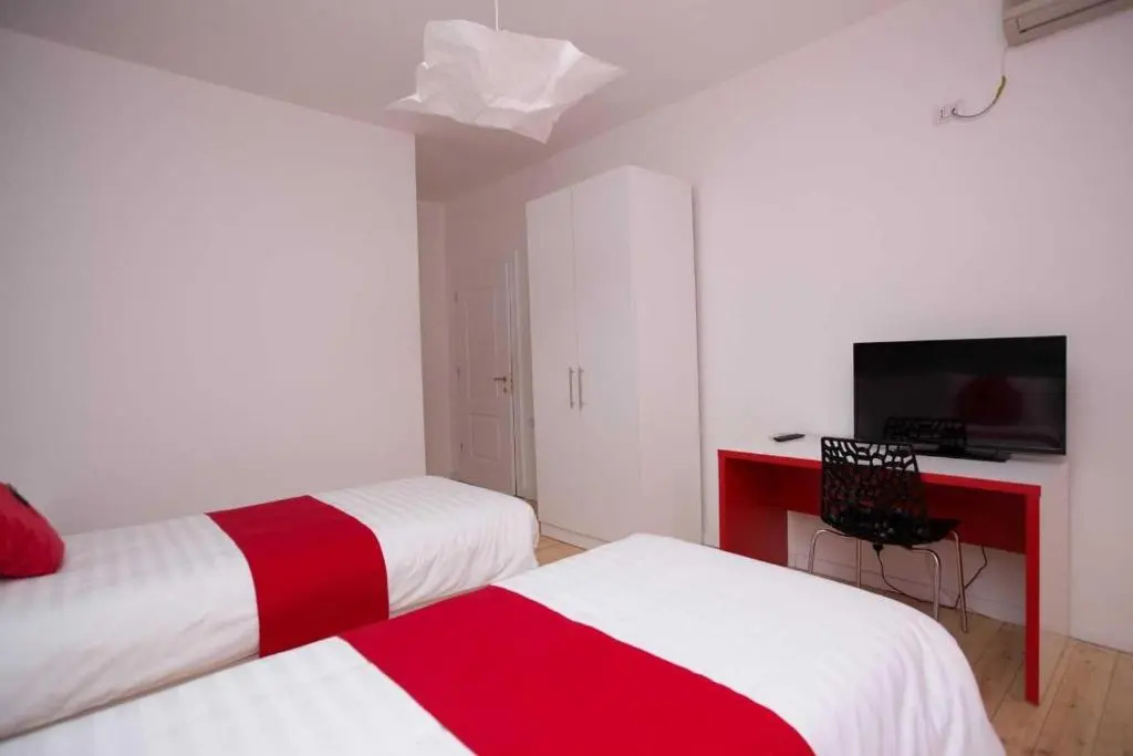 Hotel Liqeni Tirana - Chambres