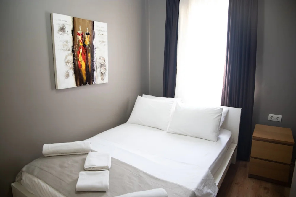 The Hera Suit Hotels — фото