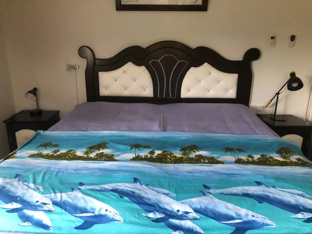 1 Bedroom Cottage with balcony and with view